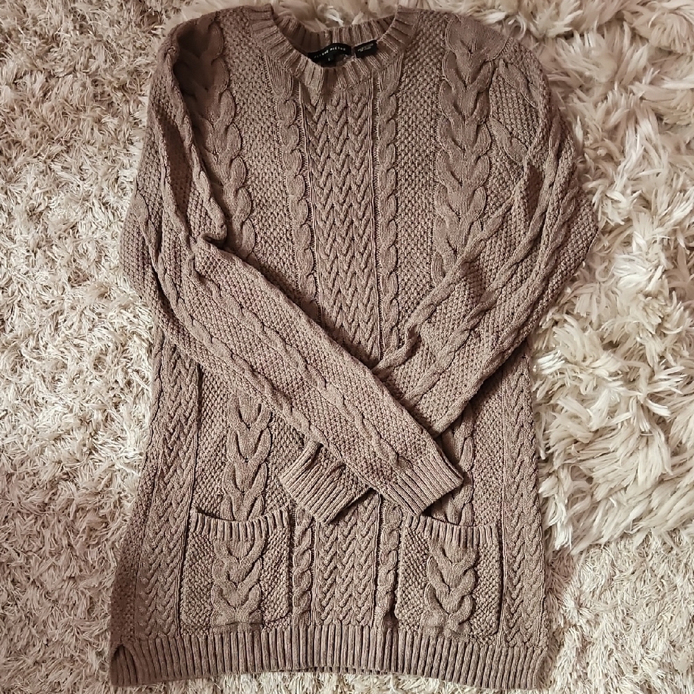 Women's Cable Knit Sweater - Taupe